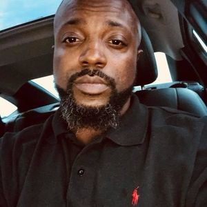 Meet your Posher, Khris